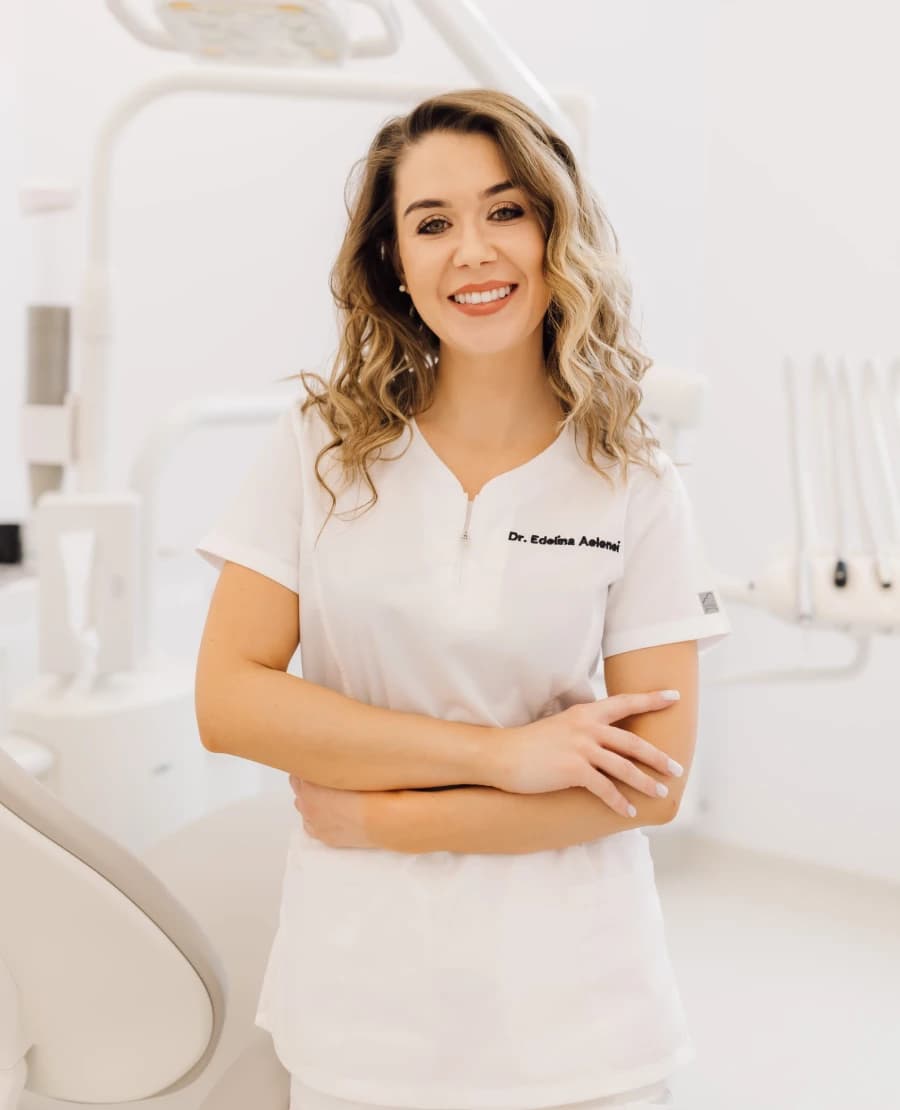 Dr. Aelenei Edelina, Medic specialist Chirurgie Dento-Alveolară